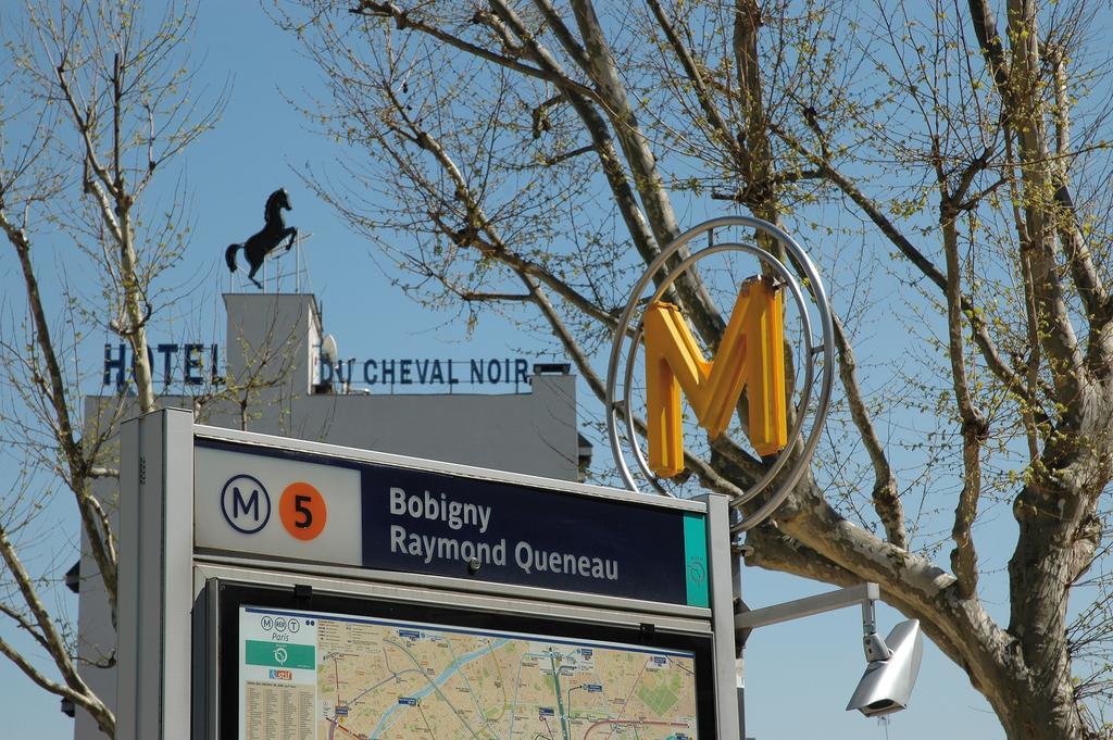 Le Cheval Noir Hotel Paris Pantin Exterior foto